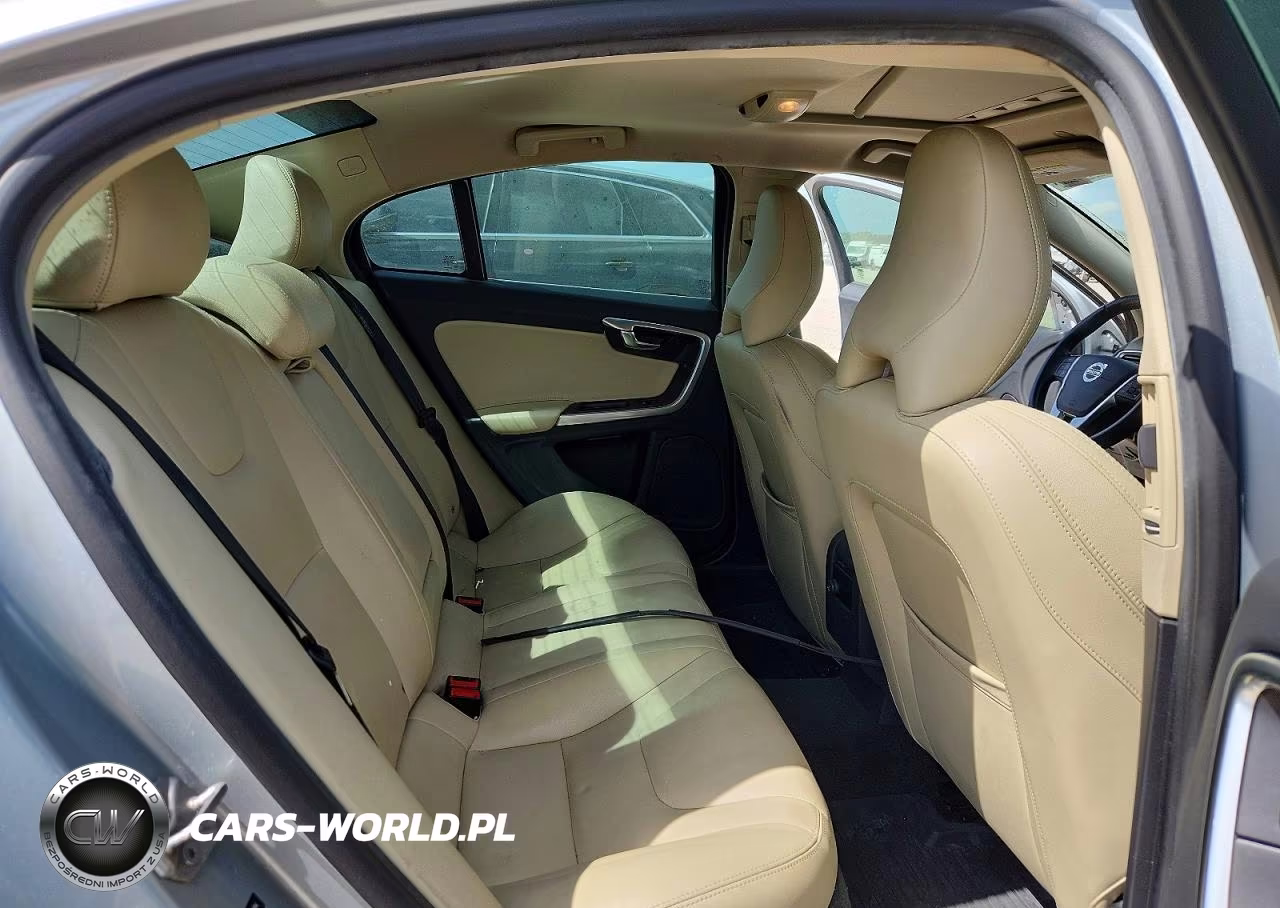 2017 Volvo S60 VIN:YV126MFL1H2435894 - 10