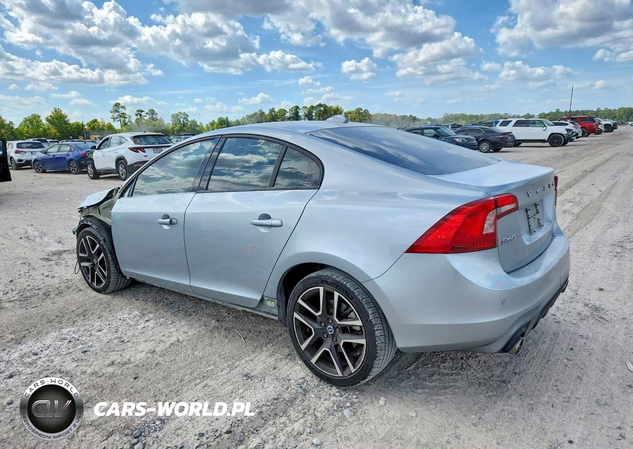 2017 Volvo S60 VIN:YV126MFL1H2435894 - 2