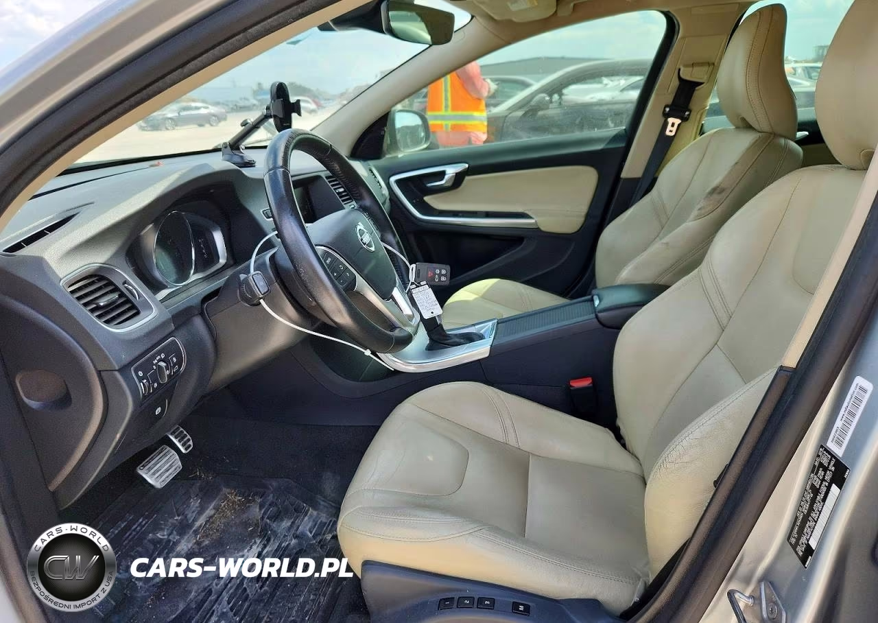2017 Volvo S60 VIN:YV126MFL1H2435894 - 7