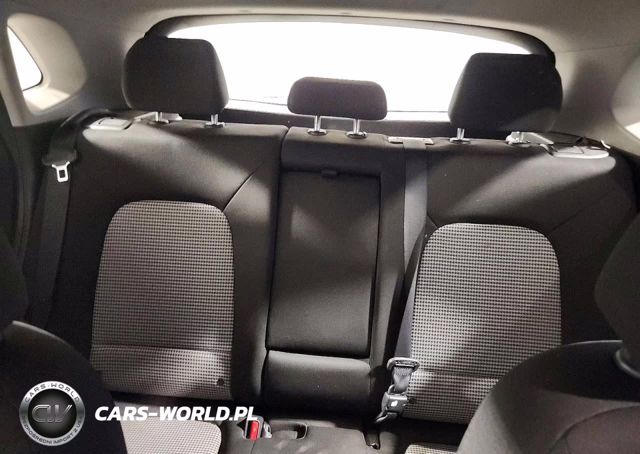 2021 Hyundai Kona Se VIN:KM8K12AAXMU641742 - 10