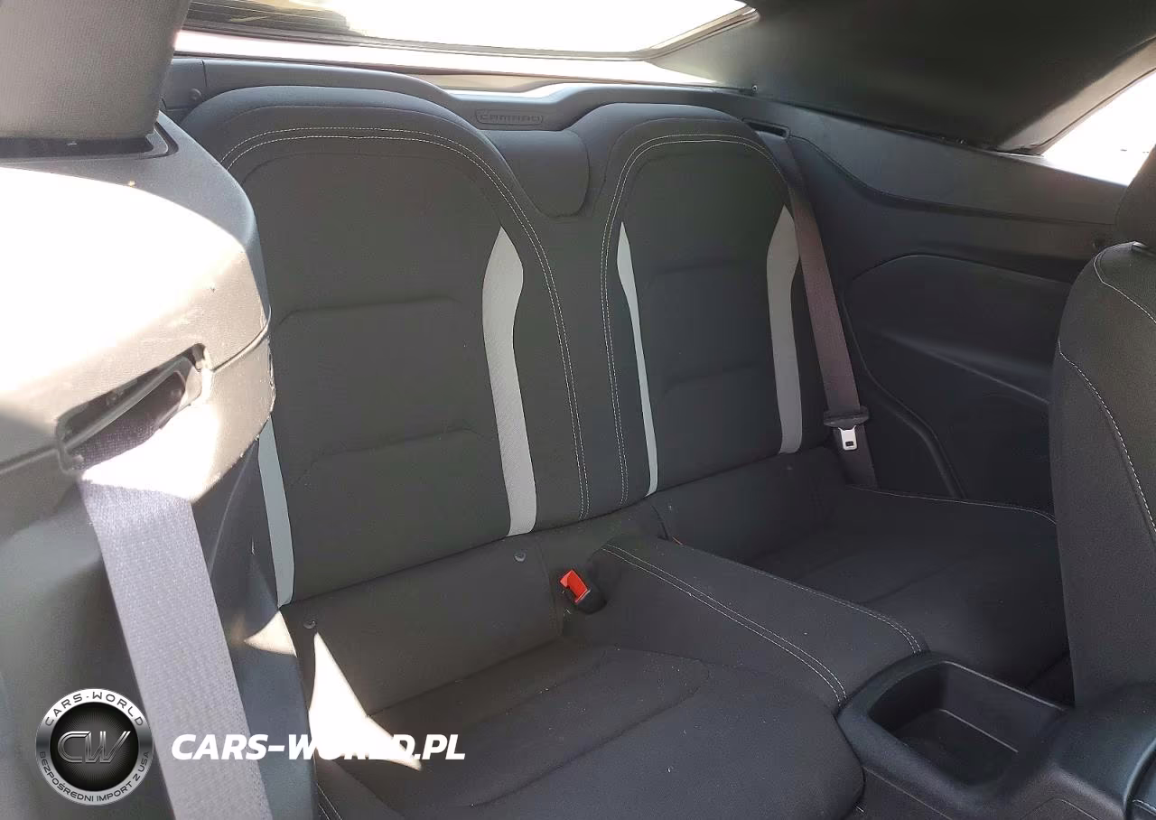 2016 Chevrolet Camaro Lt VIN:1G1FB3DX3G0183975 - 10