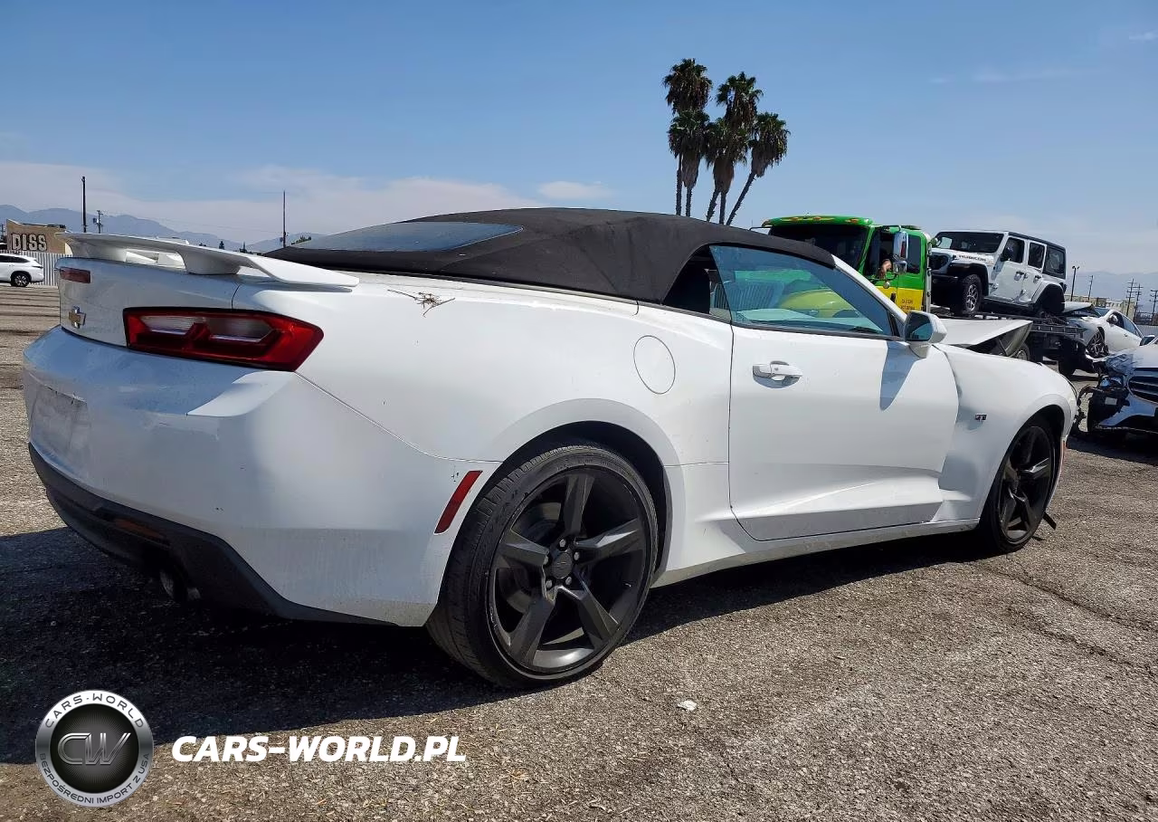 2016 Chevrolet Camaro Lt VIN:1G1FB3DX3G0183975 - 3