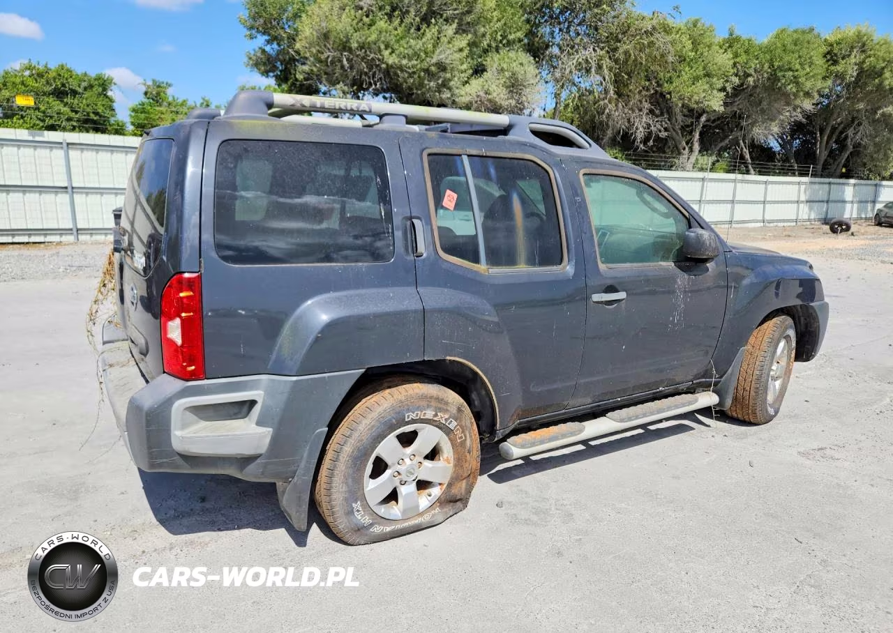 2010 Nissan Xterra X VIN:5N1AN0NU0AC503833 - 3