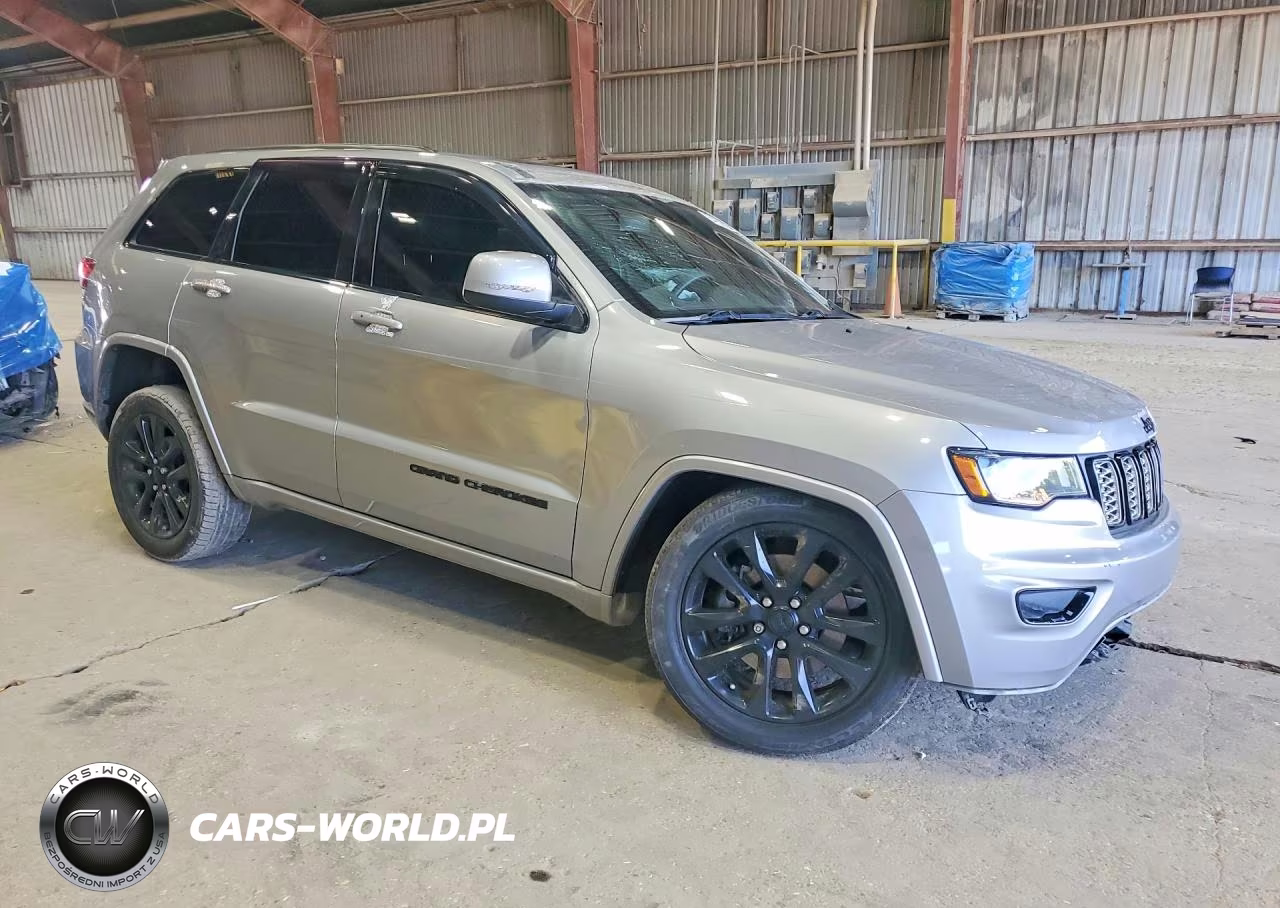 2021 Jeep Grand Cherokee Laredo VIN:1C4RJEAG5MC597390 - 4