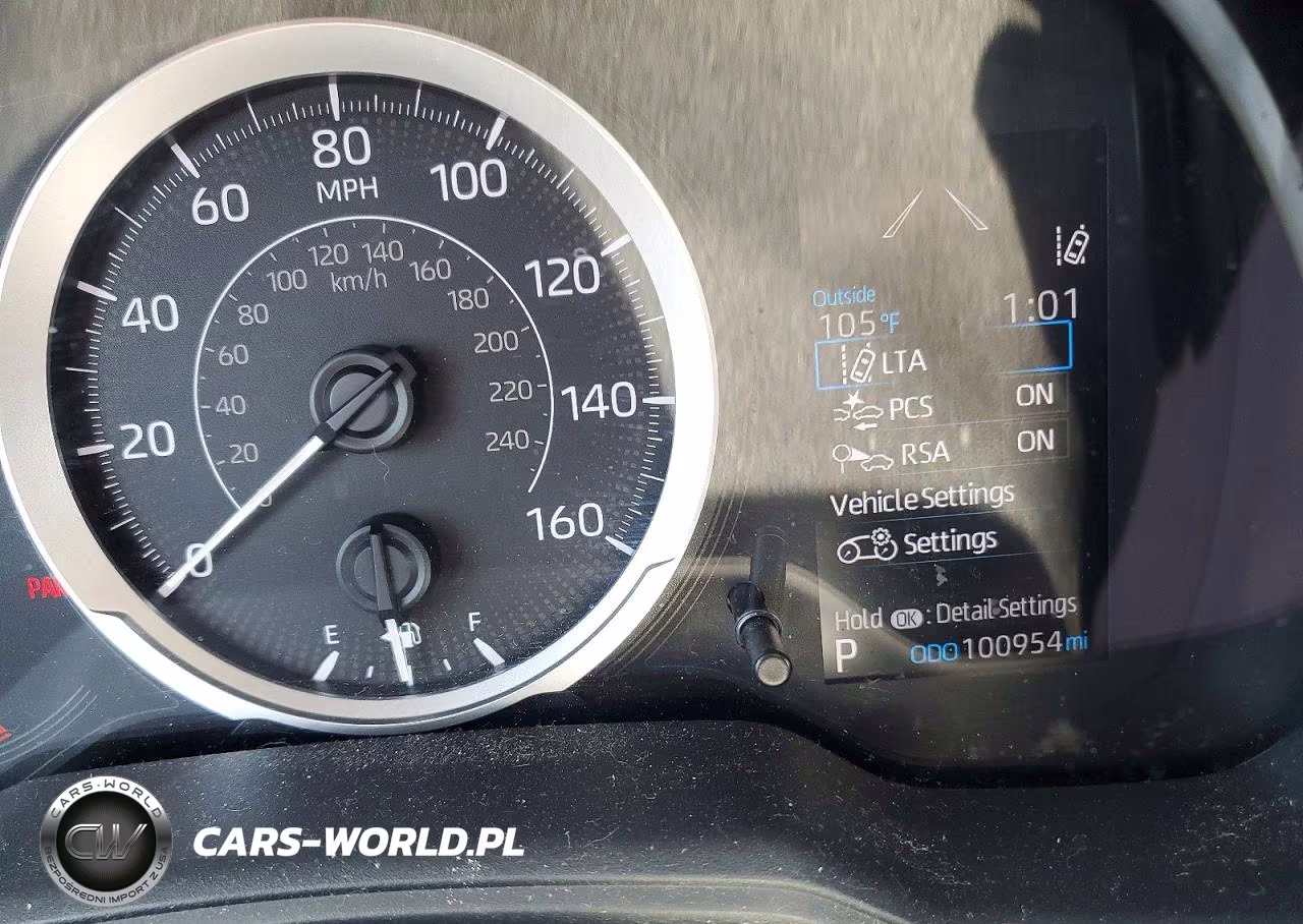 2020 Toyota Corolla Le VIN:5YFEPRAEXLP087755 - 9