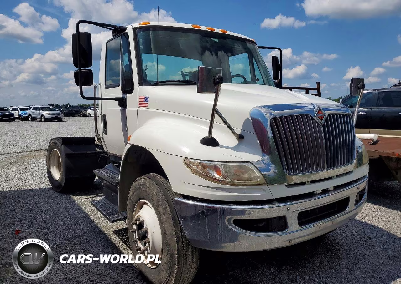 2018 International 4000 4400 - Semi Truck VIN:1HSMKTAN8JH557689 - 4