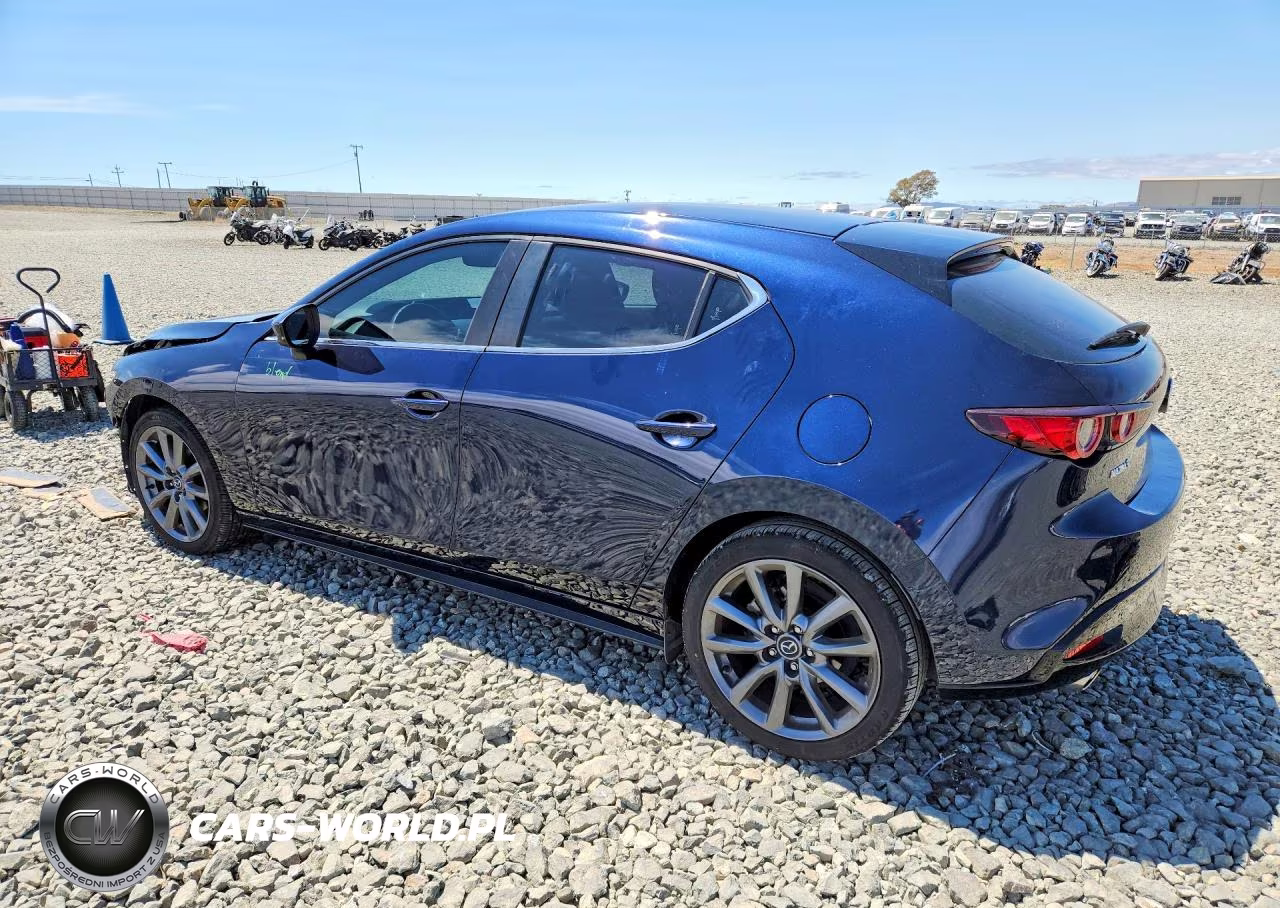2022 Mazda 3 Select VIN:JM1BPAKL1N1515625 - 2