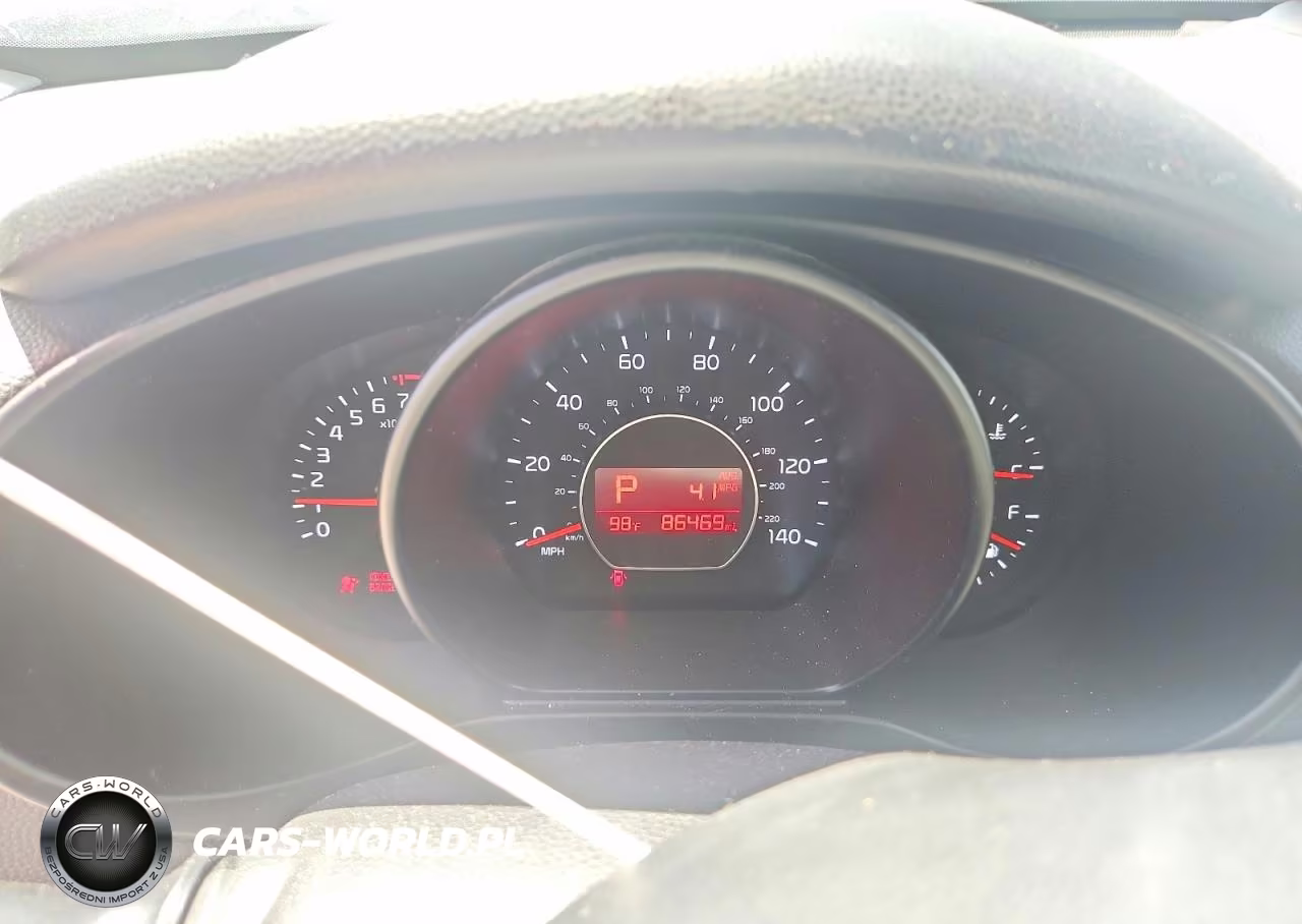 2019 Kia Soul + VIN:KNDJP3A54K7910465 - 9