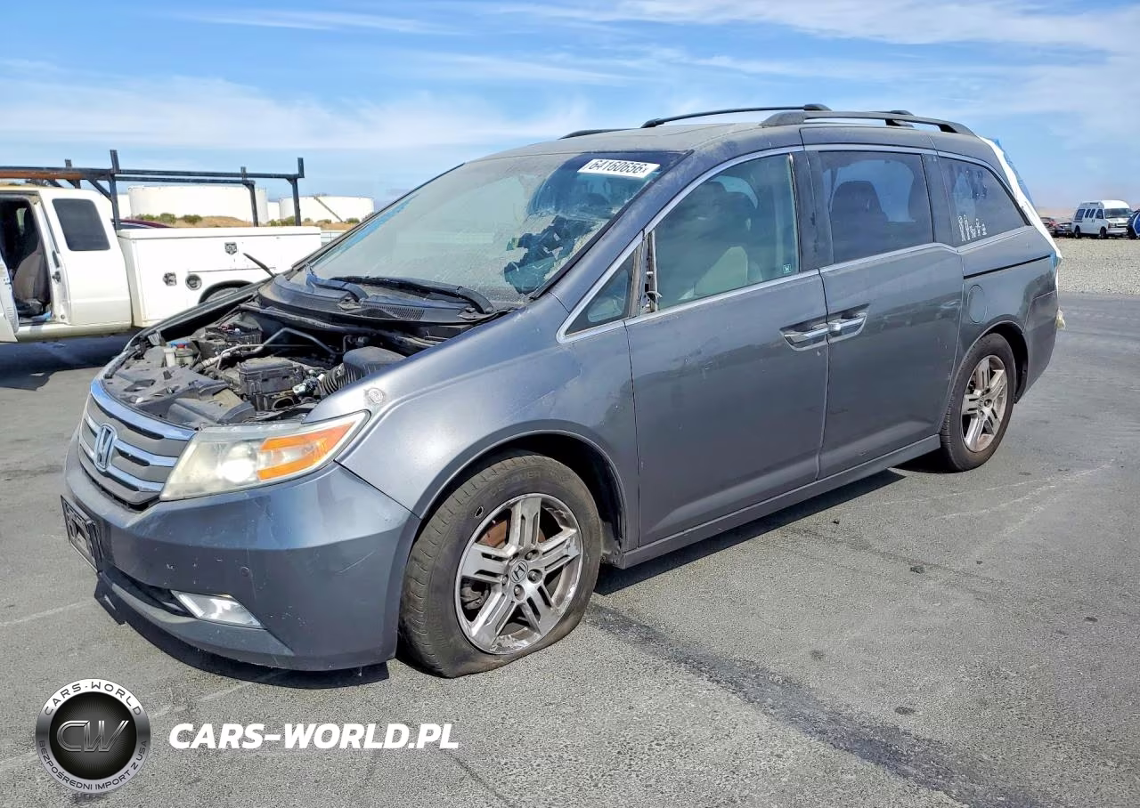 2012 Honda Odyssey Touring – zdjęcie 1 z 13