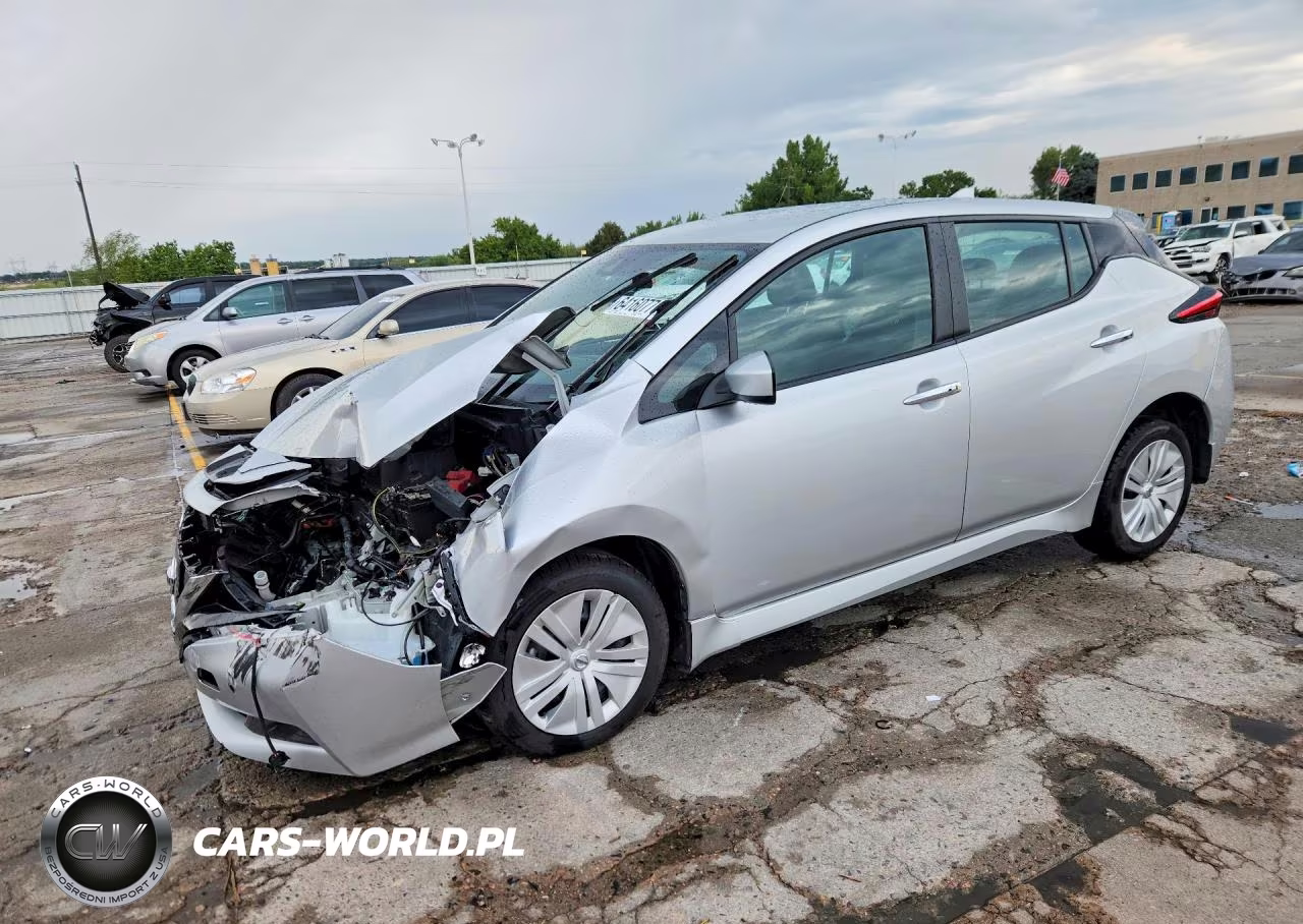 2022 Nissan Leaf S