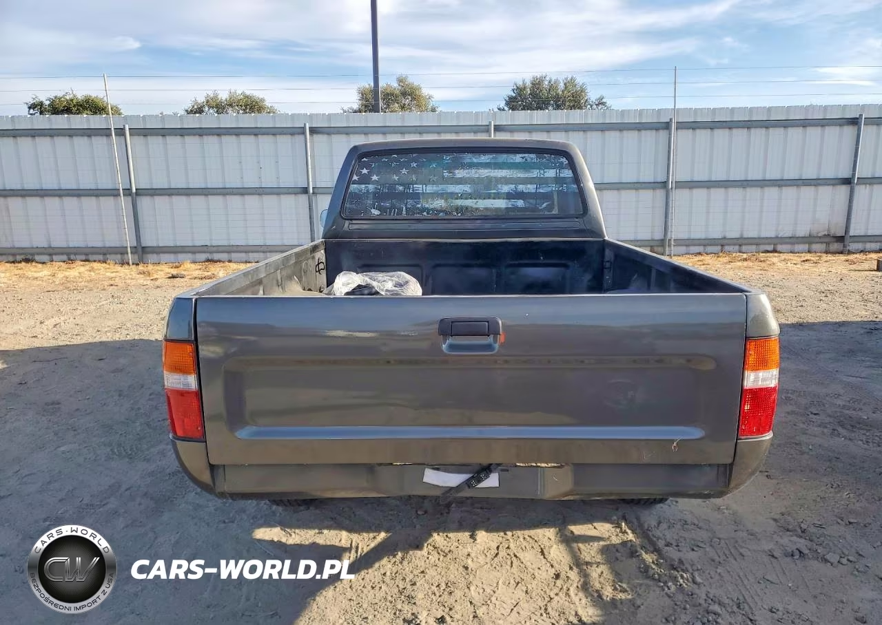 1990 Toyota Pickup 1-2 Ton Short Wheelbase VIN:JT4RN81A9L0048311 - 6