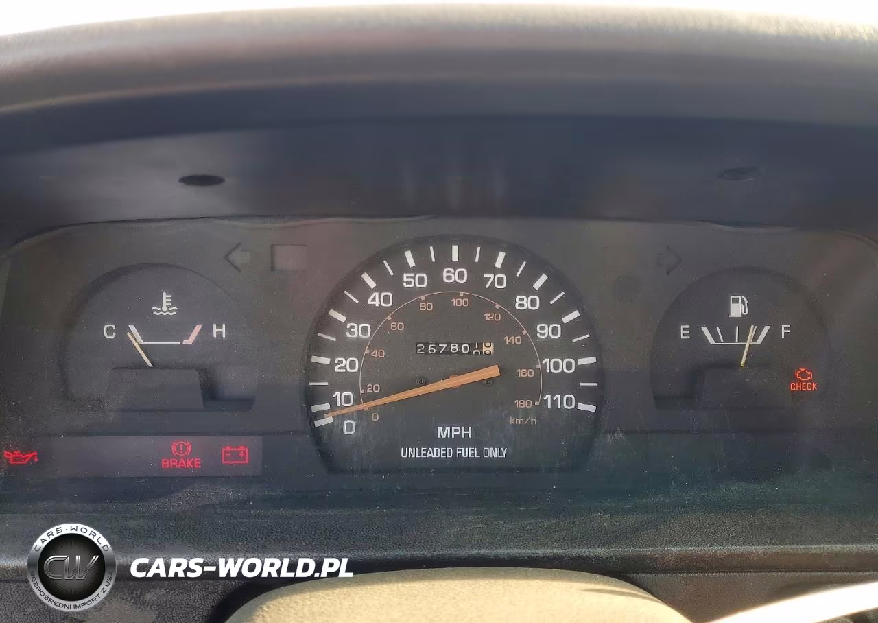 1990 Toyota Pickup 1-2 Ton Short Wheelbase VIN:JT4RN81A9L0048311 - 9