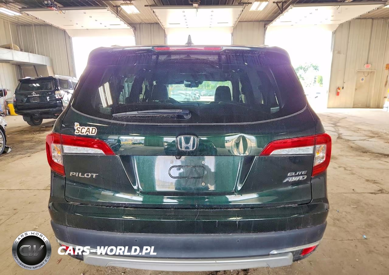 2020 Honda Pilot Elite VIN:5FNYF6H08LB028689 - 6