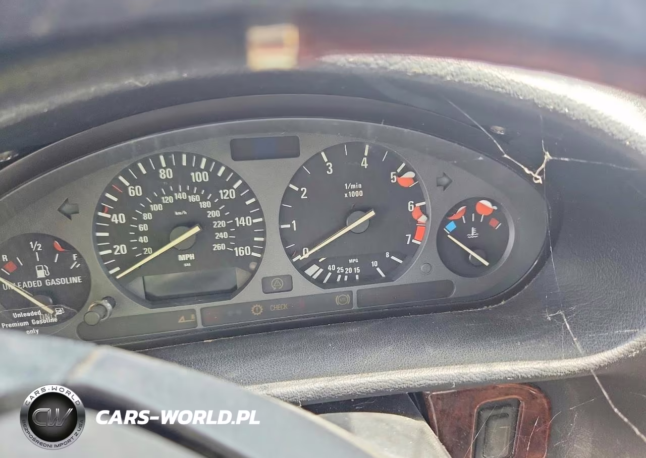 1992 BMW 325 I Automatic VIN:WBACB4312NFF89656 - 9