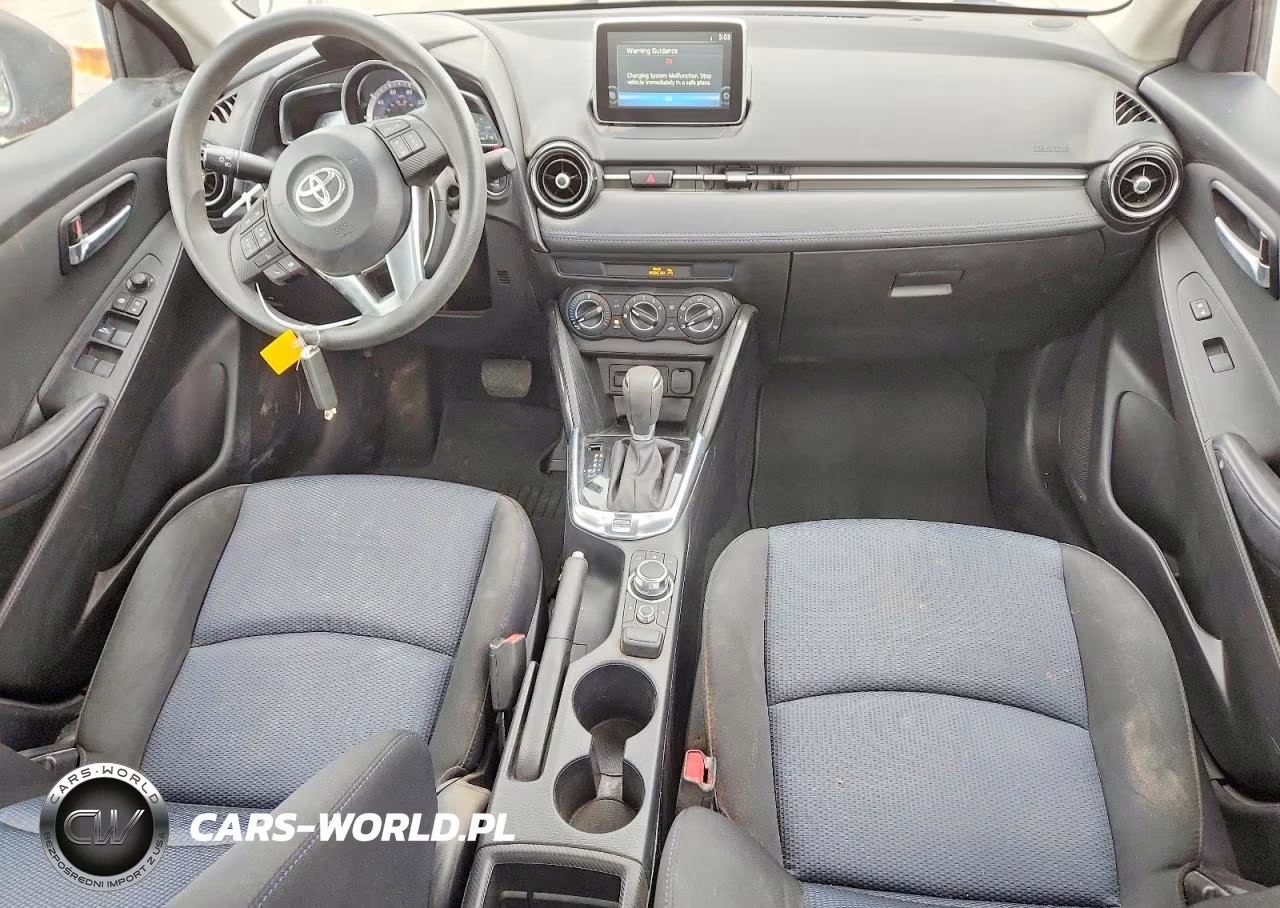 2017 Toyota Yaris Ia Base VIN:3MYDLBYV3HY169498 - 8
