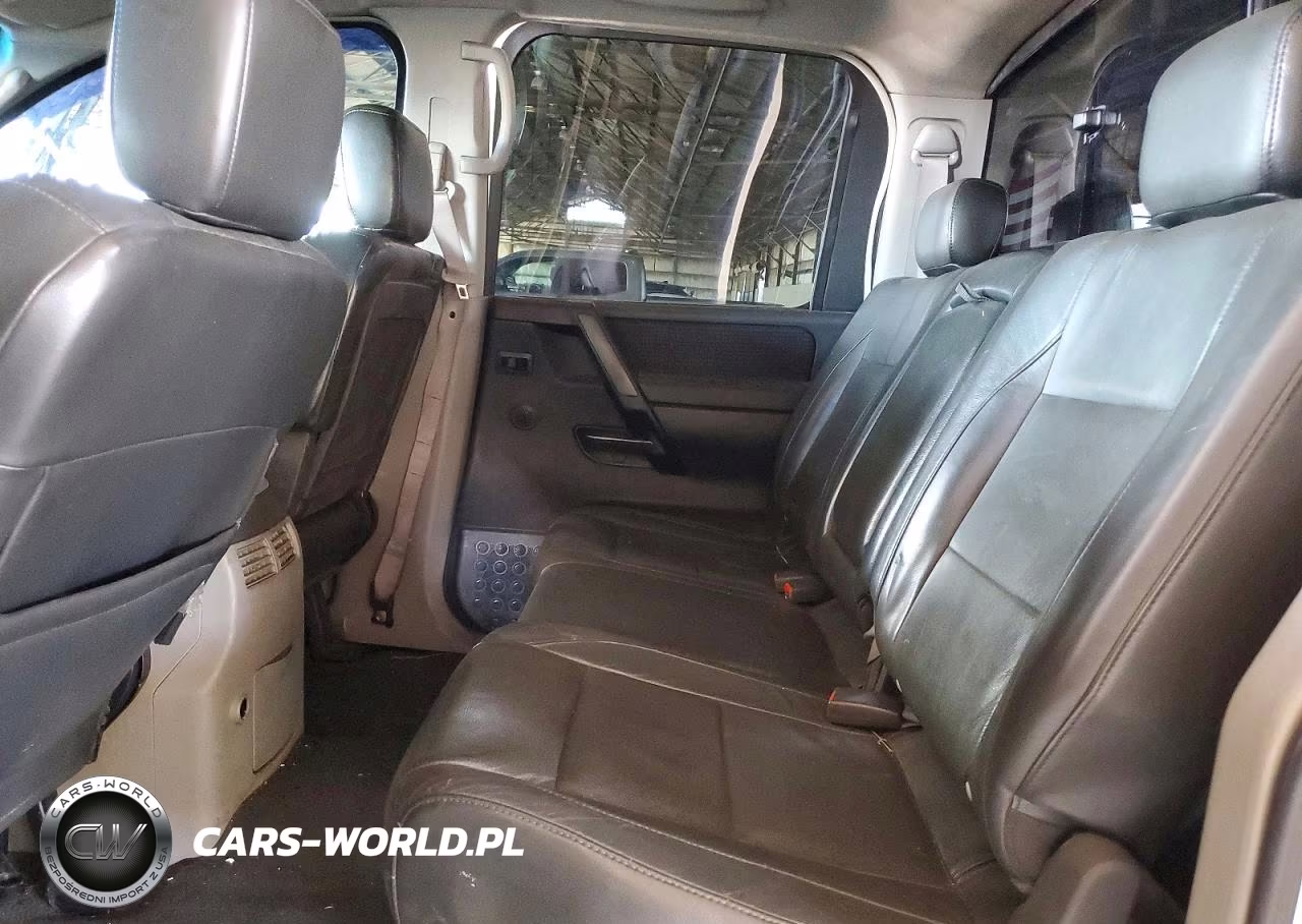 2004 Nissan Titan Xe VIN:1N6AA07A74N592700 - 10