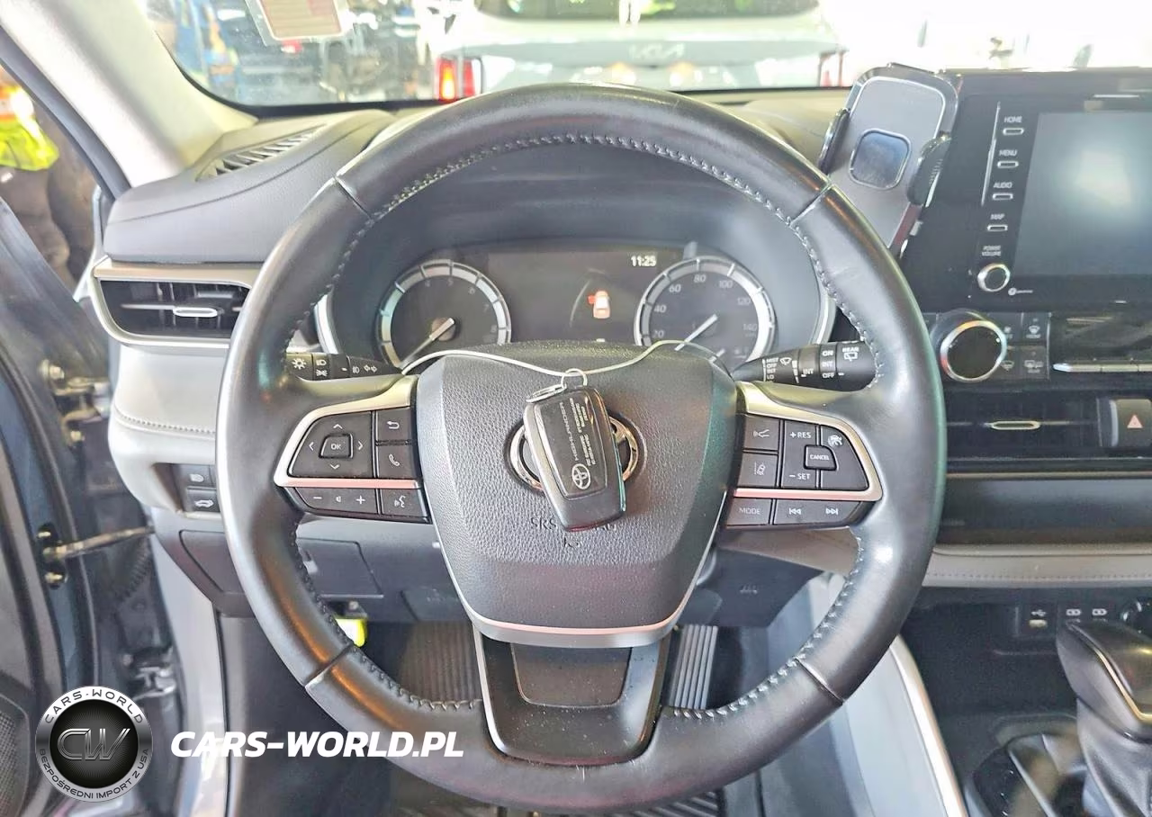2022 Toyota Highlander Xle VIN:5TDHZRBHXNS241293 - 9