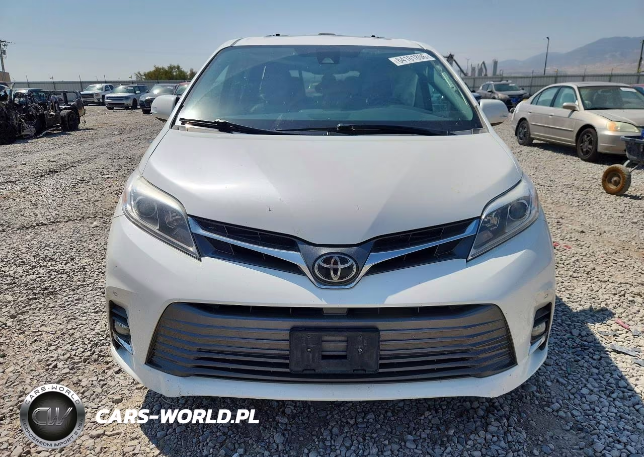 2018 Toyota Sienna Limited 7-Passenger VIN:5TDDZ3DC1JS191939 - 5