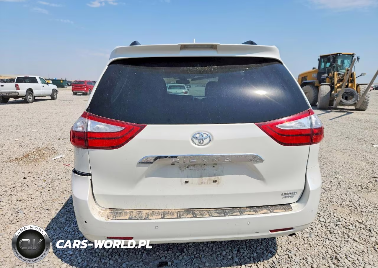 2018 Toyota Sienna Limited 7-Passenger VIN:5TDDZ3DC1JS191939 - 6