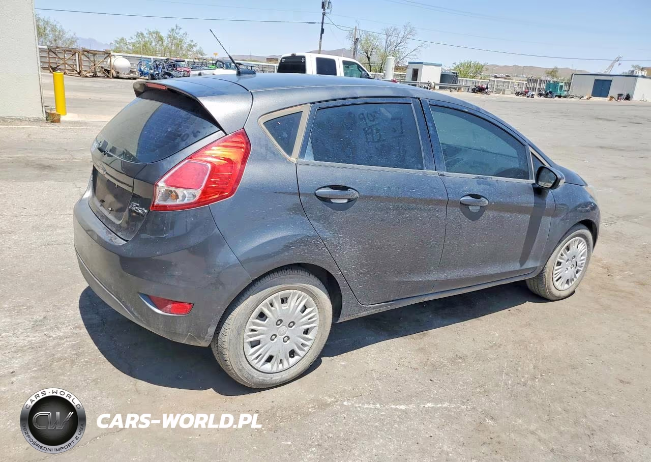2016 Ford Fiesta Se VIN:3FADP4EE9GM167236 - 3