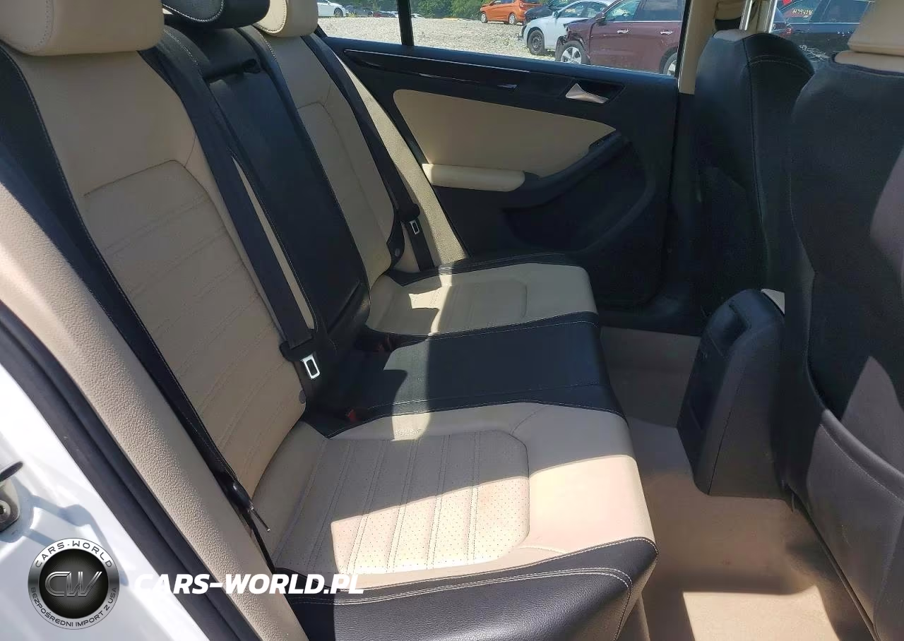 2015 Volkswagen Jetta Sel VIN:3VWL17AJ0FM322232 - 10
