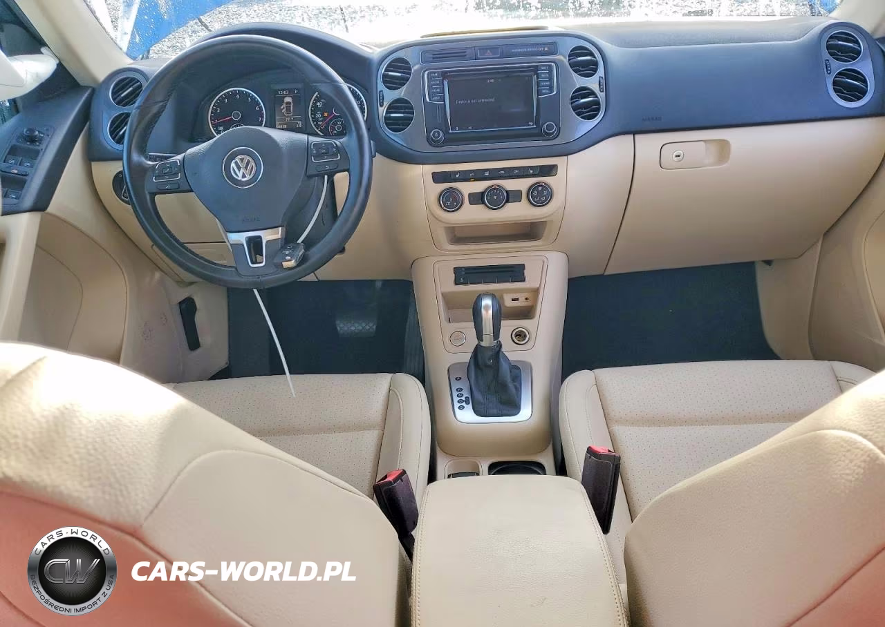 2017 Volkswagen Tiguan S VIN:WVGAV7AX0HK019699 - 8
