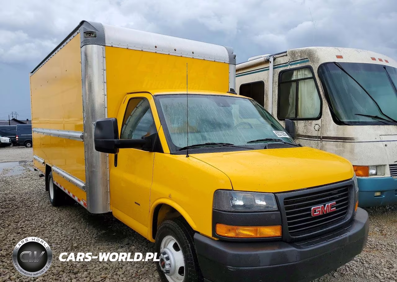 2022 GMC Savana Cut - Box Truck VIN:7GZ37TC7XNN002712 - 4