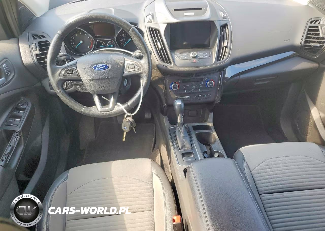 2017 Ford Escape Se VIN:1FMCU0G92HUB95900 - 8