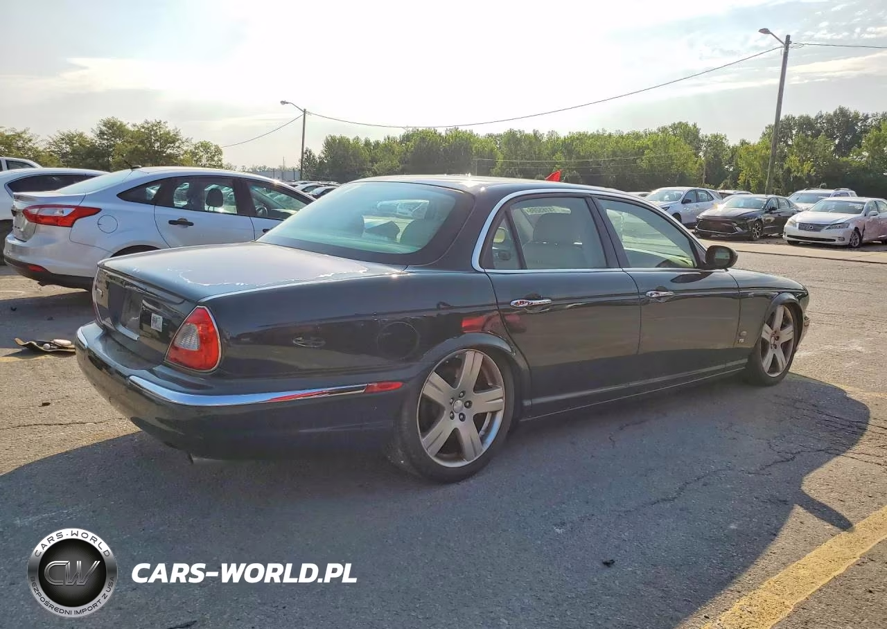 2006 Jaguar Xjr VIN:SAJWA73C26TH04301 - 3