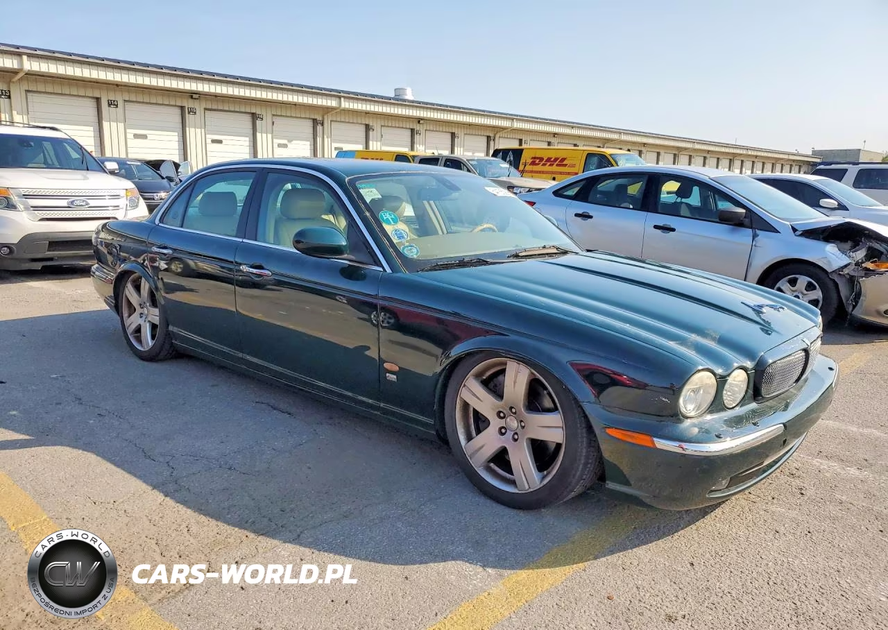 2006 Jaguar Xjr VIN:SAJWA73C26TH04301 - 4