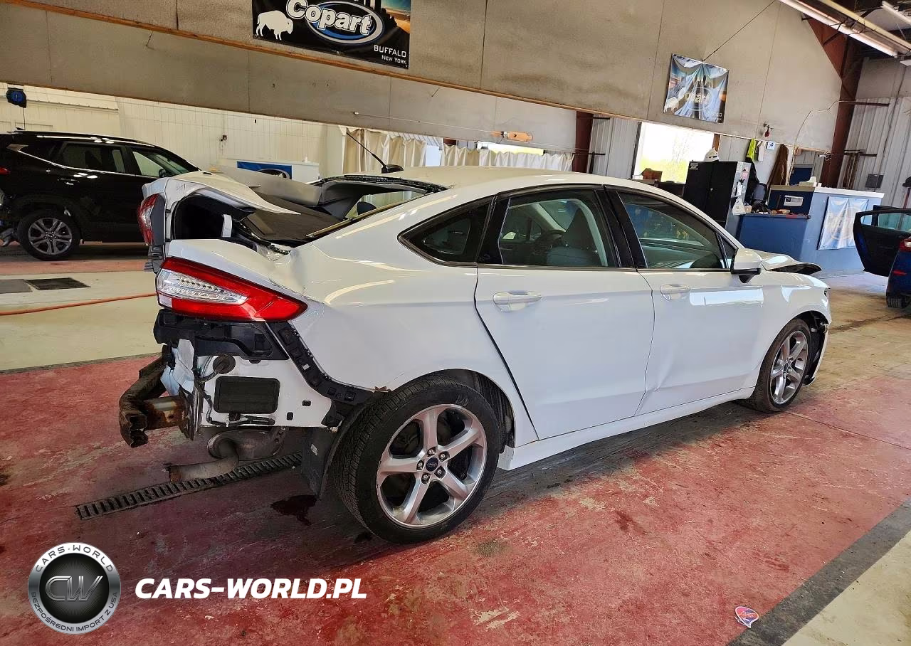 2016 Ford Fusion VIN:3FA6E0G77GR221233 - 3