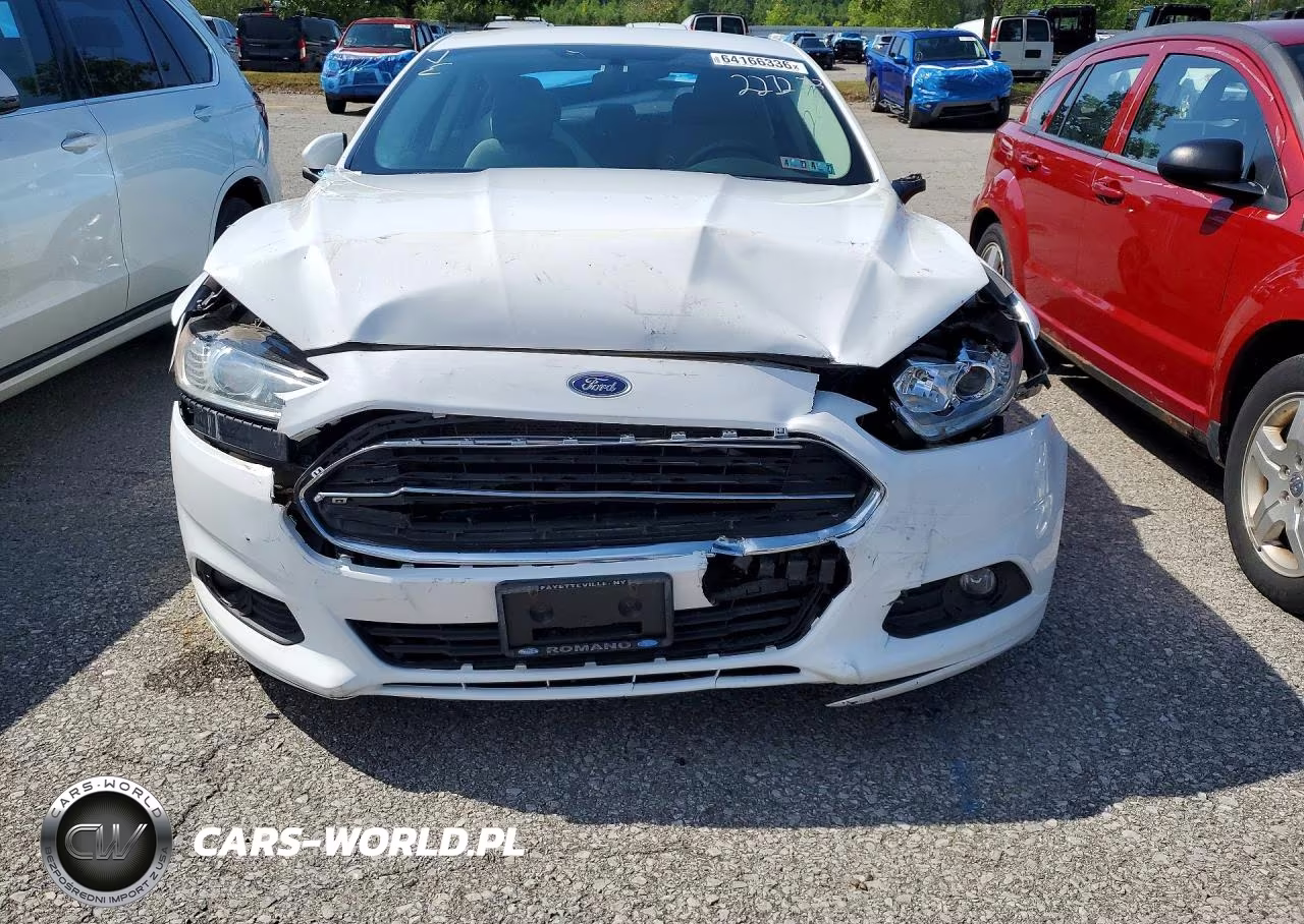 2016 Ford Fusion VIN:3FA6E0G77GR221233 - 5