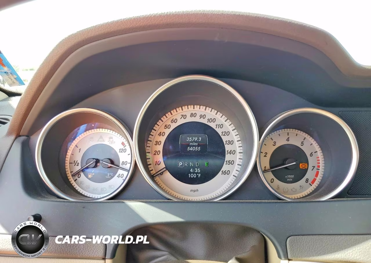 2014 Mercedes-Benz C 250 VIN:WDDGF4HB5ER318103 - 9