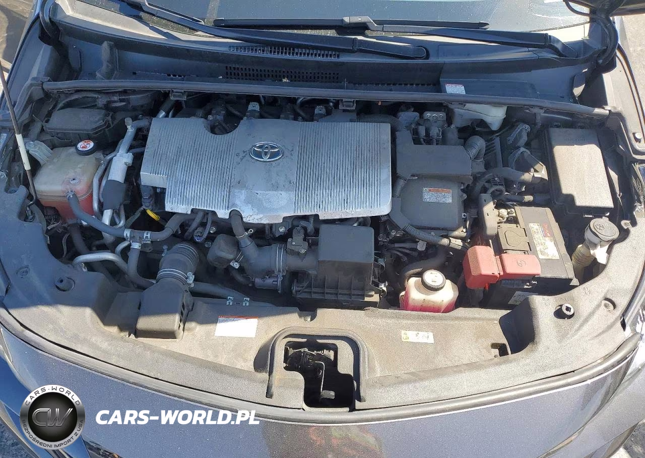 2019 Toyota Prius Prime Plus VIN:JTDKARFP9K3113588 - 11