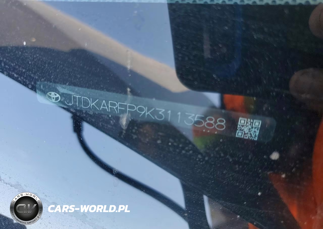 2019 Toyota Prius Prime Plus VIN:JTDKARFP9K3113588 - 12