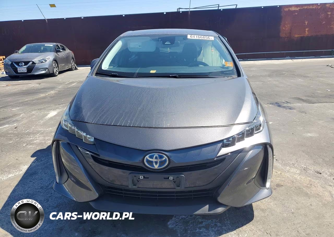 2019 Toyota Prius Prime Plus VIN:JTDKARFP9K3113588 - 5