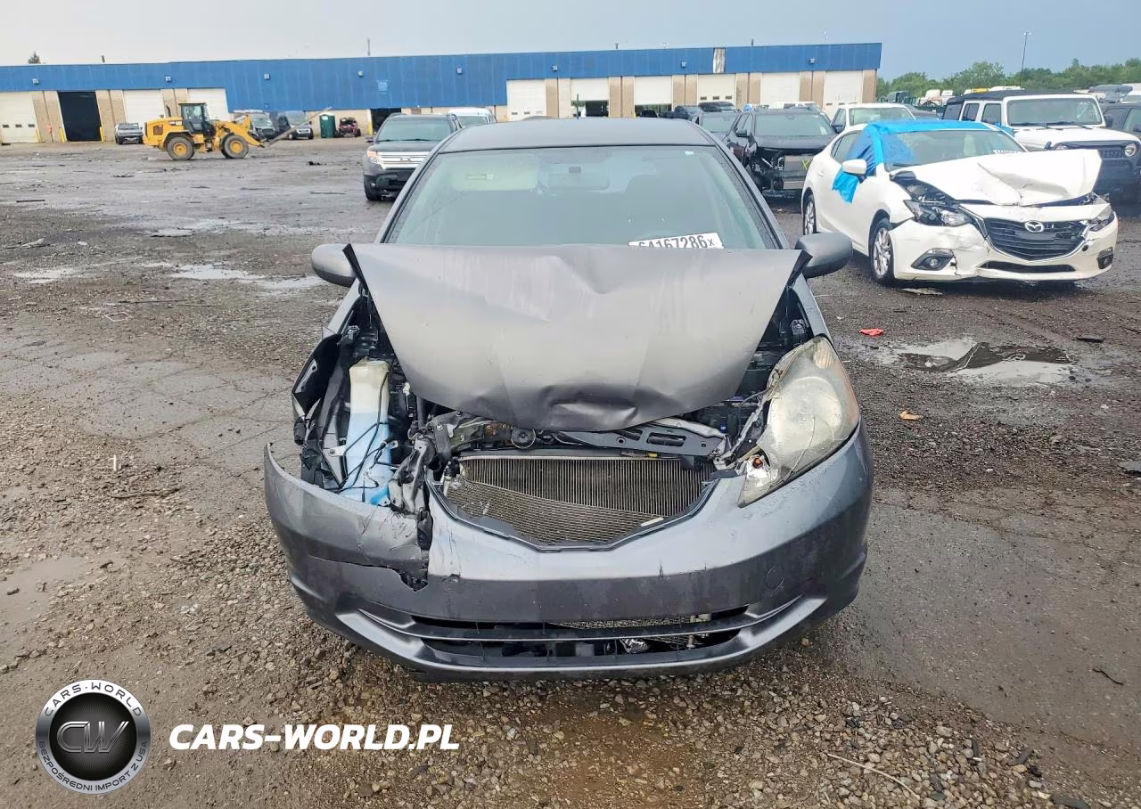 2012 Honda Fit VIN:JHMGE8H3XCC039676 - 5