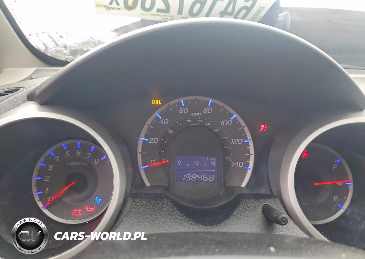 2012 Honda Fit VIN:JHMGE8H3XCC039676 - 9