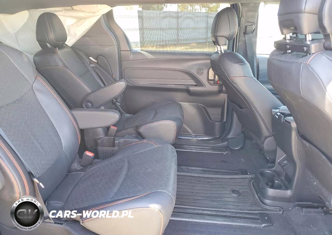 2024 Toyota Sienna Xse 7-Passenger VIN:5TDCSKFC1RS139262 - 11
