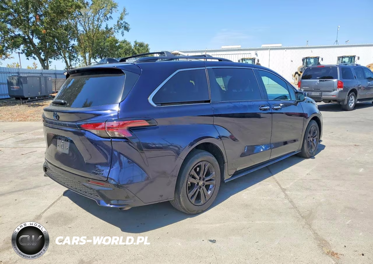 2024 Toyota Sienna Xse 7-Passenger VIN:5TDCSKFC1RS139262 - 3