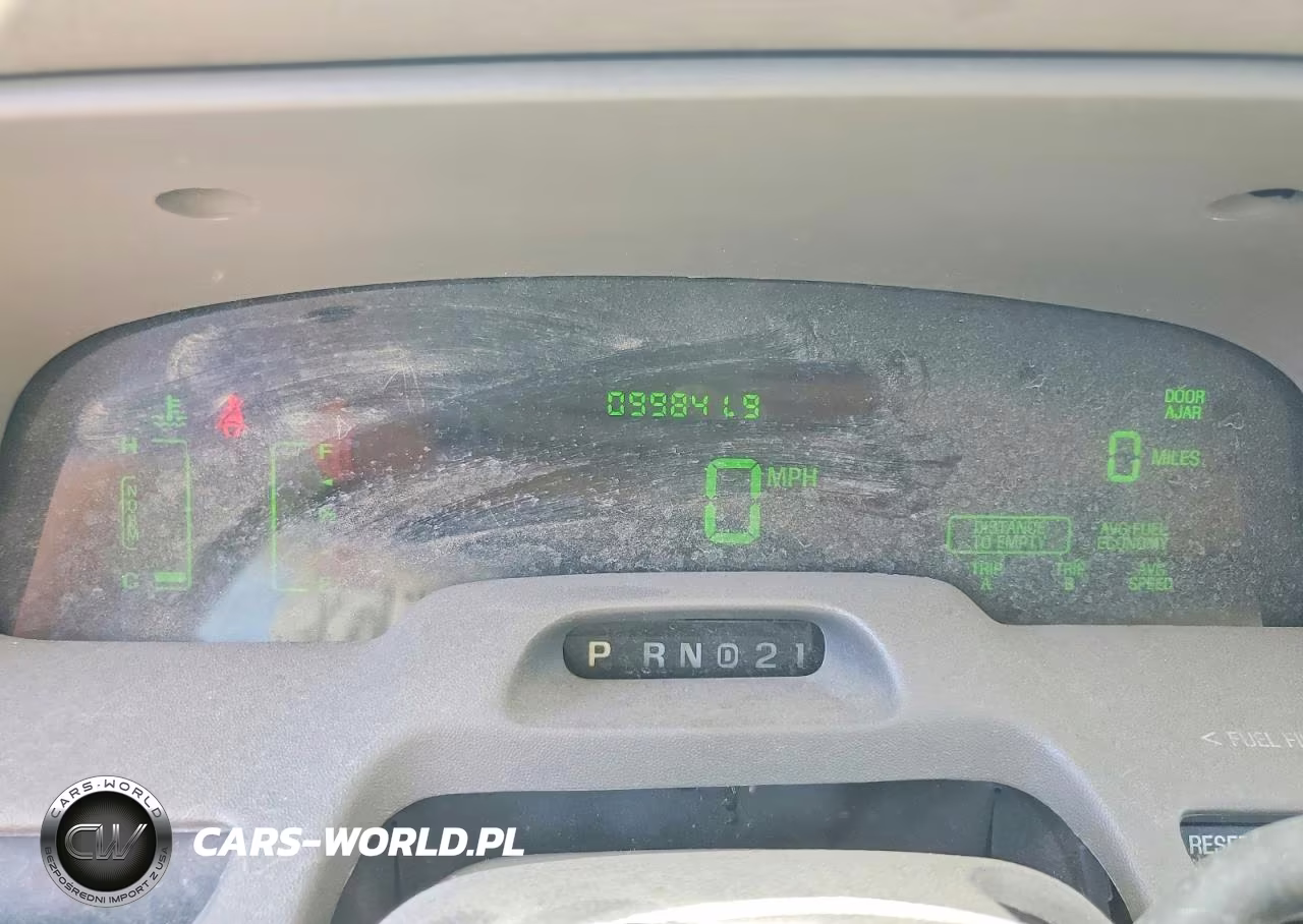 2001 Mercury Grand Marquis Ls VIN:2MEFM75W51X606481 - 9