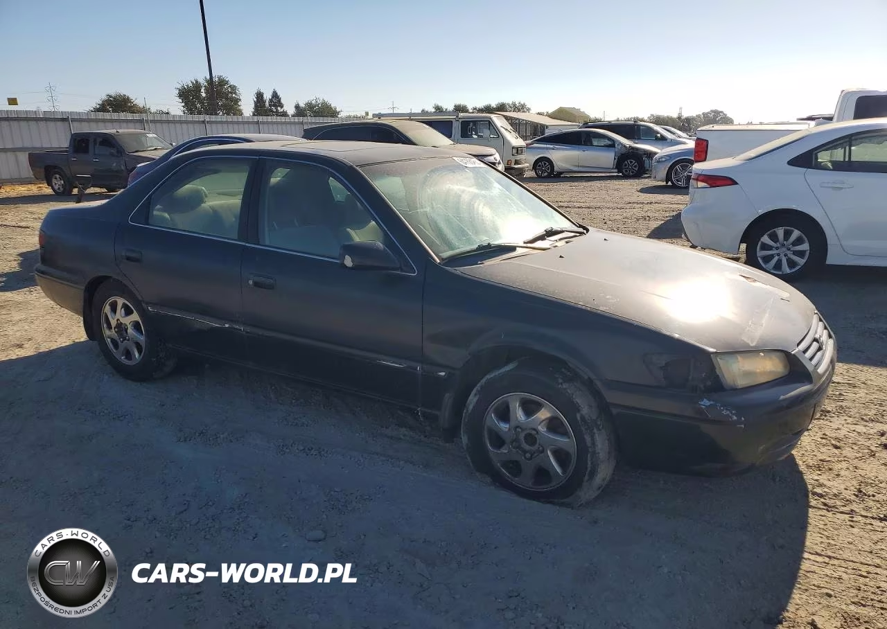 1998 Toyota Camry Le V6 VIN:JT2BF28K1W0093587 - 4