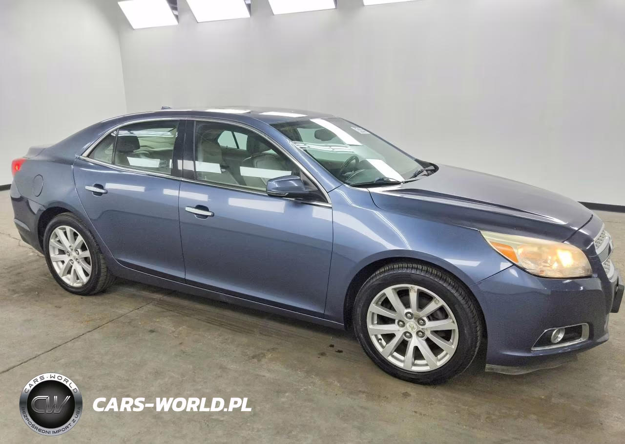 2013 Chevrolet Malibu VIN:1G11H5SA4DF312317 - 4