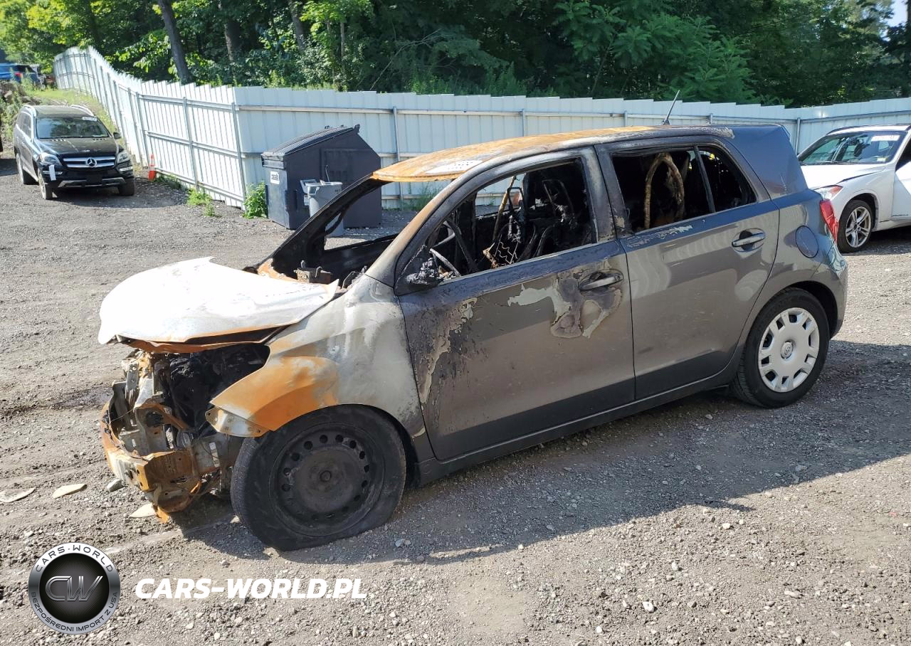 2014 Toyota Scion Xd