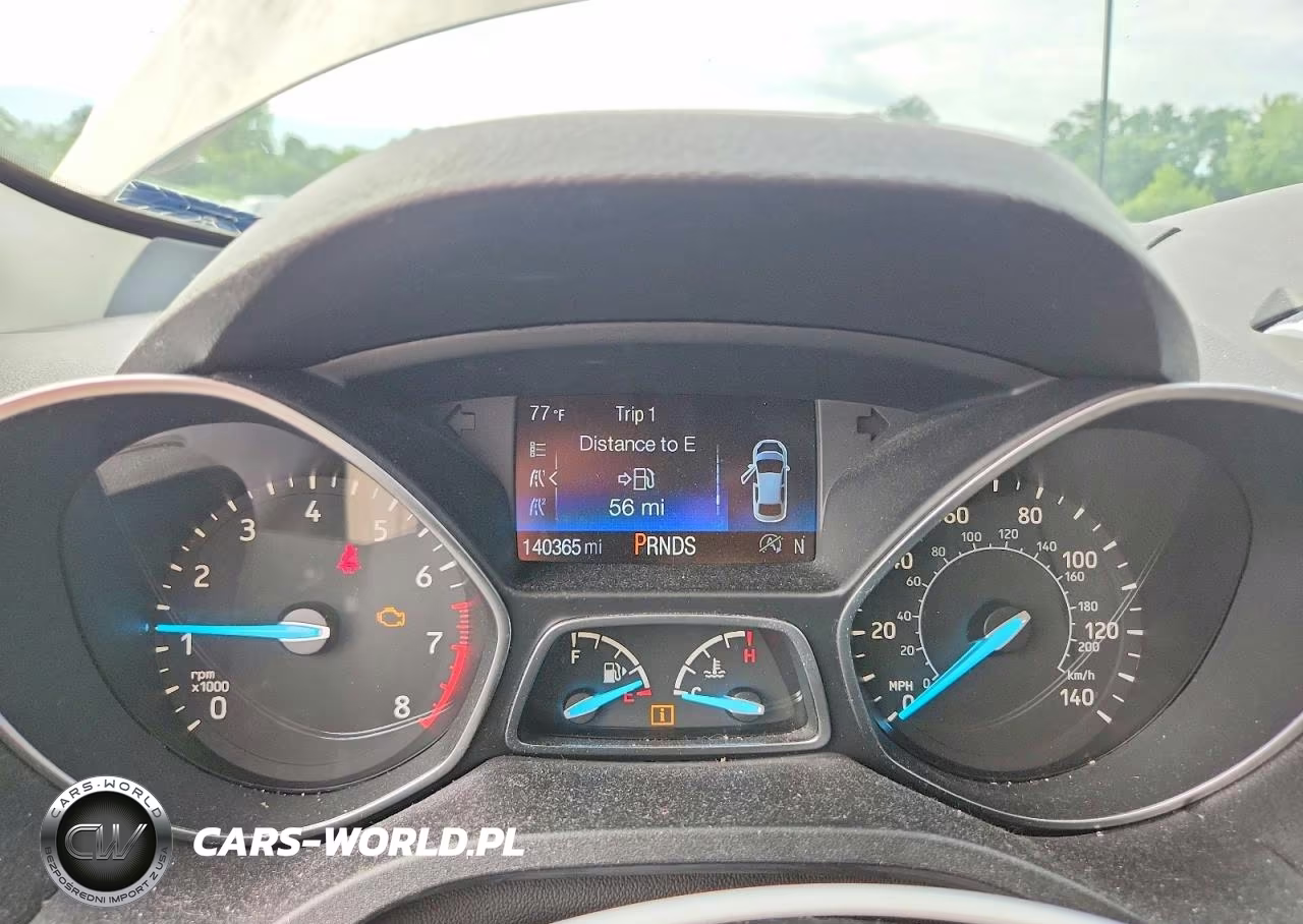 2018 Ford Escape Titanium VIN:1FMCU0J98JUA54652 - 9
