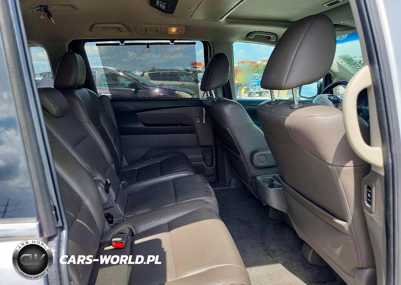 2012 Honda Odyssey Touring VIN:5FNRL5H93CB092077 - 11