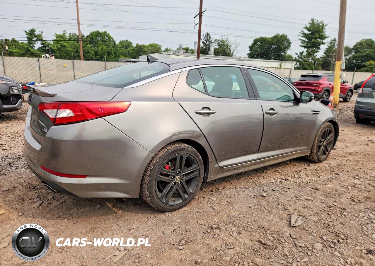 2013 Kia Optima Sx VIN:5XXGR4A64DG228280 - 3