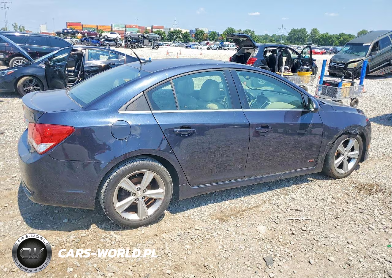 2014 Chevrolet Cruze Lt VIN:1G1PE5SB1E7325727 - 3