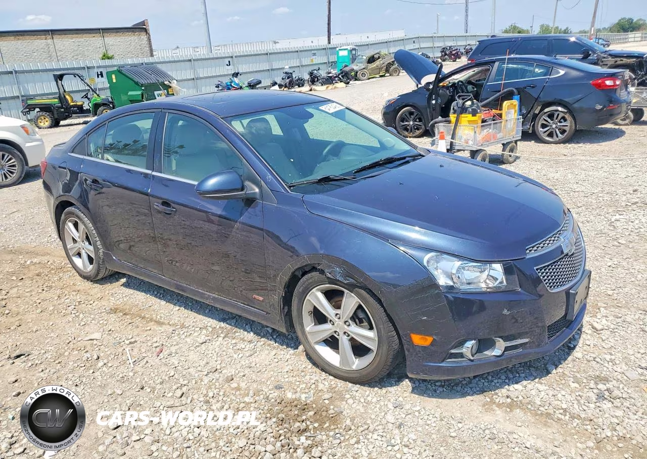 2014 Chevrolet Cruze Lt VIN:1G1PE5SB1E7325727 - 4