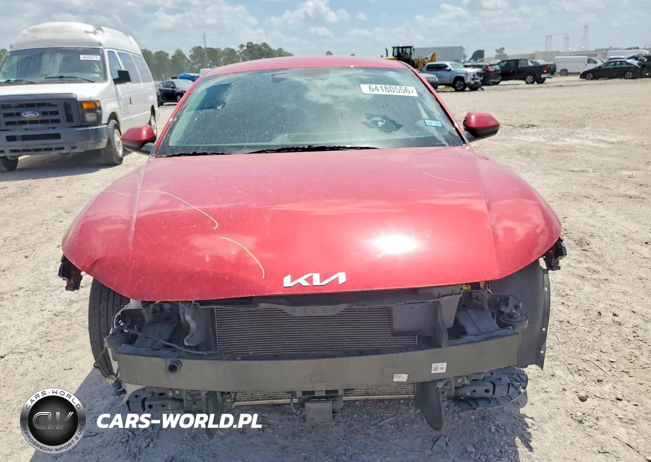 2025 Kia K4 Lxs VIN:3KPFT4DE5SE108090 - 5